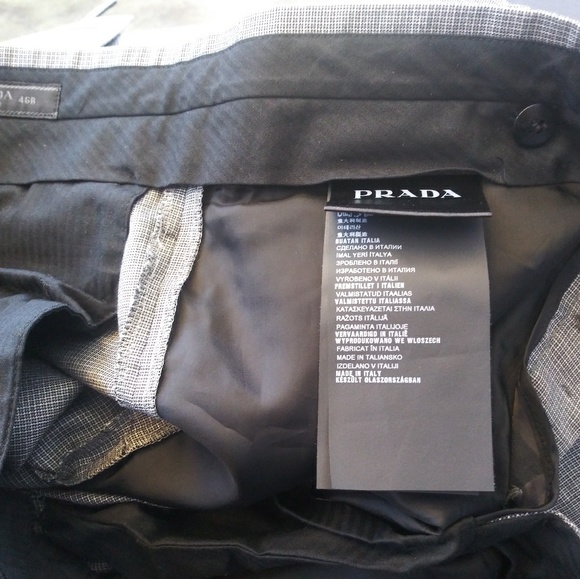 Prada suit - Picture 4 of 6